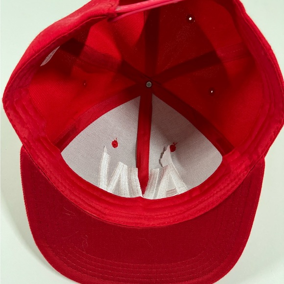 AVN AWARDS SNAPBACK - Picture 4 of 5